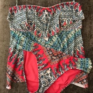 Lucky Brand Swimwear 2 Piece Set